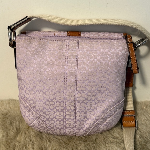 Vintage Coach Lavender Logo Jacquard Canvas Soho Swing Crossbody Bag - Picture 6 of 14